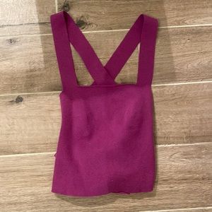 LELIS top size medium. Never worn.